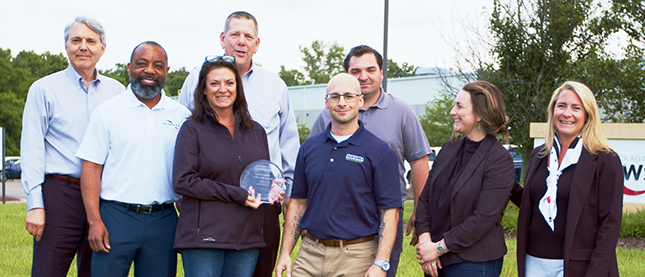 Novolex receive a Sustainability leadership award. 